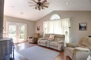 7458 Dayton Germantown Pike, Germantown, OH 45327 - Photo 6