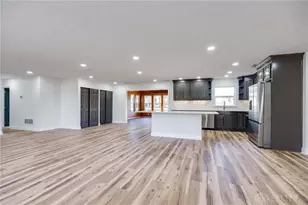 9550 Paragon Rd, Dayton, OH 45458 - Photo 16