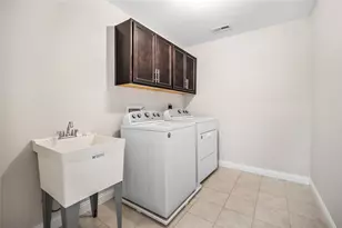 9510 Flatrock Dr, Washington Twp, OH 45458 - Photo 40