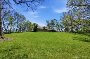 1047 Steven Circle Dr, Bethel Twp, OH 45344 - Photo 60
