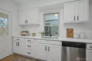 47 Indiana Ave, Dayton, OH 45410 - Photo 14