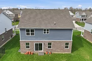 2233 Cold Strm Dr, Waynesville, OH 45458 - Photo 6