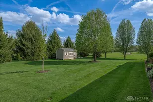2027 Liberty Ct, Xenia Twp, OH 45385 - Photo 18