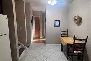 900 Ingersol Dr, Kettering, OH 45429 - Photo 10
