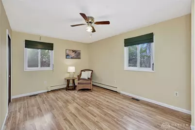 5490 S Dayton-Brandt, New Carlisle, OH 45344 - Photo 32