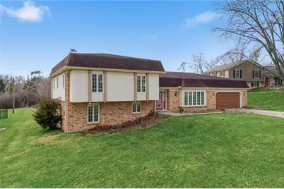 6835 Saint Laurent Circle, Washington Twp, OH 45459 - Photo 2