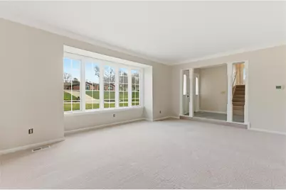 6835 Saint Laurent Circle, Washington Twp, OH 45459 - Photo 8