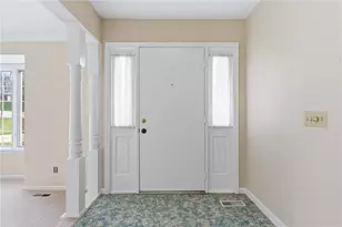6835 St Laurent Cir, Washington Twp, OH 45459 - Photo 6