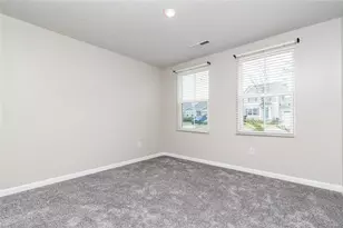 195 Skyway Dr, Springfield Twp, OH 45505 - Photo 18