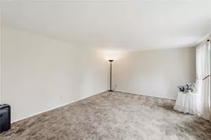 5408 Flicker Way, Dayton, OH 45424 - Photo 8