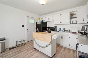 1958 Kylemore Dr, Xenia, OH 45385 - Photo 6