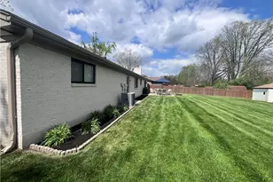 5278 Applecreek Rd, Centerville, OH 45429 - Photo 2