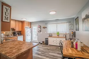 558 Bowser Dr, Bethel Twp, OH 45344 - Photo 4