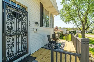 558 Bowser Dr, Bethel Twp, OH 45344 - Photo 2