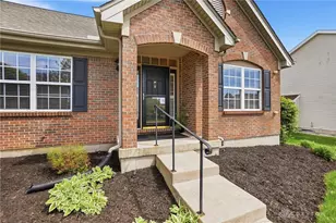 6899 Evergreen Cir, Huber Heights, OH 45424 - Photo 2