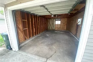 1109 S Circle Dr, Xenia, OH 45385 - Photo 22