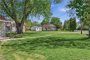 1810 W Main St, New Lebanon, OH 45345 - Photo 6