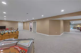 317 Colonial Ln, Washington Twp, OH 45429 - Photo 76