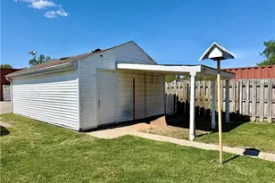 107 S Riverside Dr, Fairfield Township, OH 45011 - Photo 8
