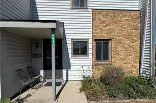 3254 Gambit Square, Dayton, OH 45449 - Photo 2