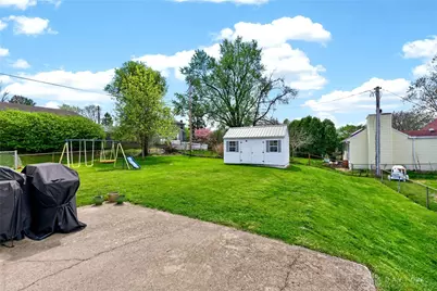 614 Louise Drive, Xenia, OH 45385 - Photo 6