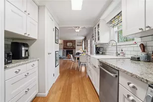 4024 Locus Bend Dr, Bellbrook, OH 45440 - Photo 18