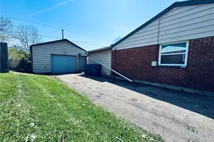 7176 Klyemore Dr, Huber Heights, OH 45424 - Photo 16