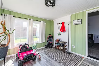 207 W North, West Manchester, OH 45382 - Photo 6