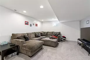 10023 Washington Gln Dr, Washington Twp, OH 45458 - Photo 20