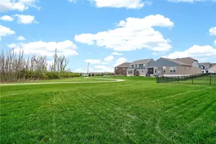 10023 Washington Gln Dr, Washington Twp, OH 45458 - Photo 28
