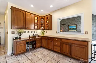 1475 Country Wood Dr, Bellbrook, OH 45440 - Photo 20