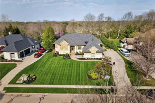 1475 Country Wood Dr, Bellbrook, OH 45440 - Photo 68