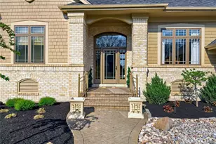 1475 Country Wood Dr, Bellbrook, OH 45440 - Photo 6