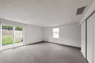 2294 Cross Village Dr, Miami Township, OH 45342 - Photo 20