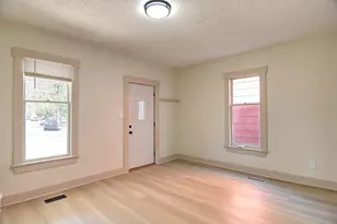 404 Mound Ave, Miamisburg, OH 45342 - Photo 6