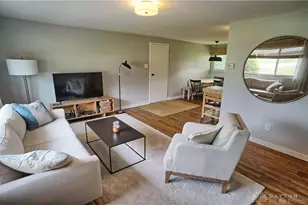 110 W Spring Valley Pike, Centerville, OH 45458 - Photo 4