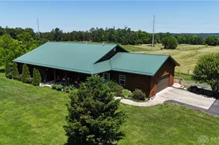 748 Inlow Ave, Peebles, OH 45660 - Photo 2