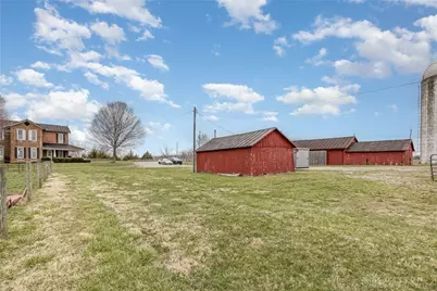 6105 New Carlisle Pike, Bethel Twp, OH 45504 - Photo 40