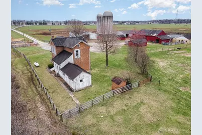6105 New Carlisle Pike, Bethel Twp, OH 45504 - Photo 50