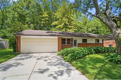 160 Belair Circle, Bellbrook, OH 45305 - Photo 2