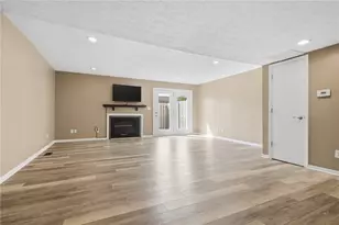 2136 Hewitt Ave, Kettering, OH 45440 - Photo 4