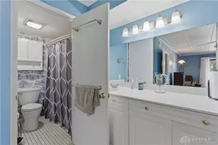 1600 Pine Tree Ln, West Carrollton, OH 45449 - Photo 26