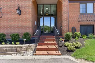 1600 Pine Tree Ln, West Carrollton, OH 45449 - Photo 2