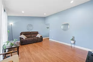 2476 Bradshire, Miami Township, OH 45342 - Photo 20