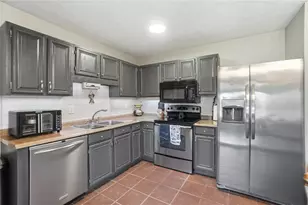 2476 Bradshire, Miami Township, OH 45342 - Photo 30