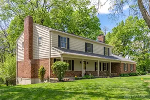 6013 Gothic Pl, Washington Twp, OH 45459 - Photo 4