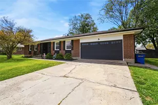 301 Arlington Rd, Brookville, OH 45309 - Photo 2