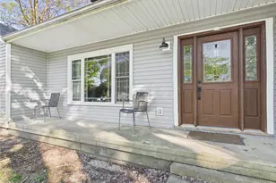 1143 S Shawnee Dr, Greenville, OH 45331 - Photo 2
