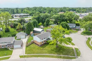 7620 Sheba Ct, Dayton, OH 45424 - Photo 6
