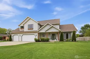 1881 Laurel Creek Dr, Troy, OH 45373 - Photo 2
